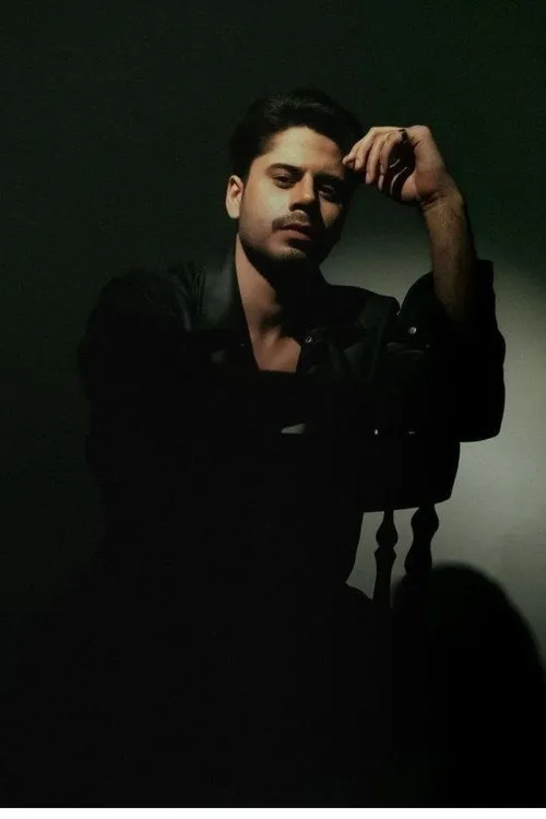 Haris Waheed — personaje: Zafar