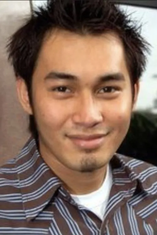 Harlan Chaniago interpretando a 