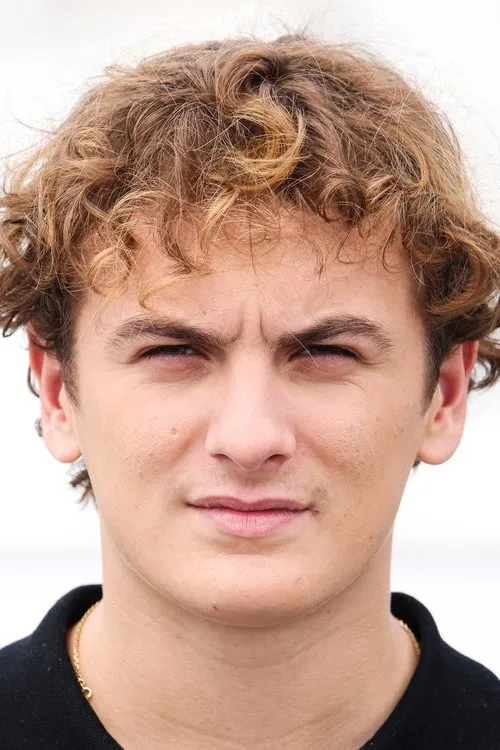 Harold Orsoni interpretando a Orso