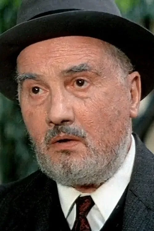 Jean-Pierre Lorrain ha trabajado con Harry-Max en 4 ocasiones