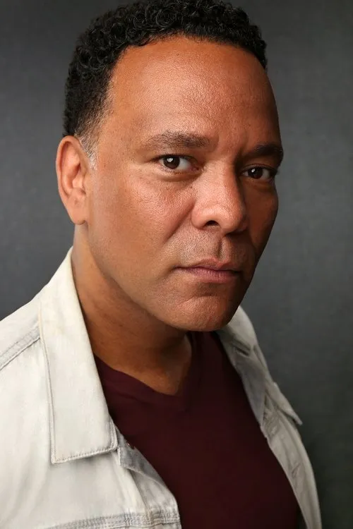 Harry Sutton Jr. en su biografía y filmografía