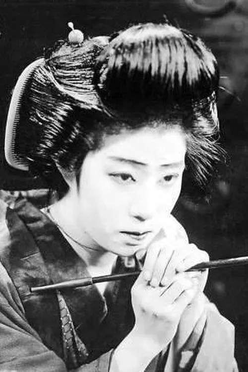 Haruko Izumi interpretando a