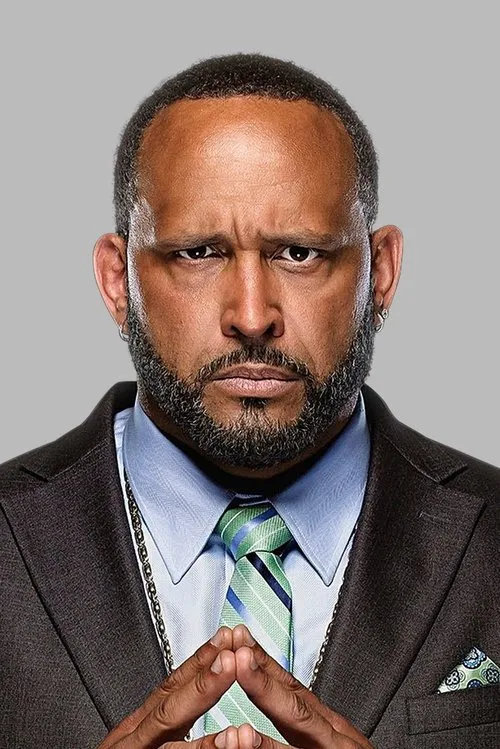 Hassan Hamin Assad interpretando a MVP