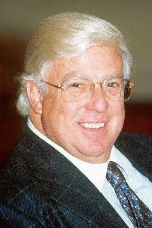 Mohamed Sharaf ha trabajado con Hassan Kamy en 1 ocasiones