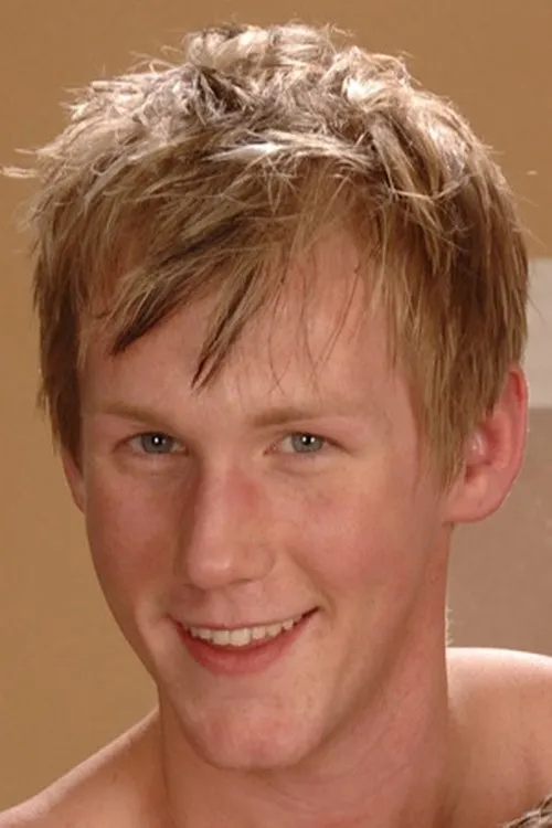 Hayden Chandler interpretando a (archive footage)