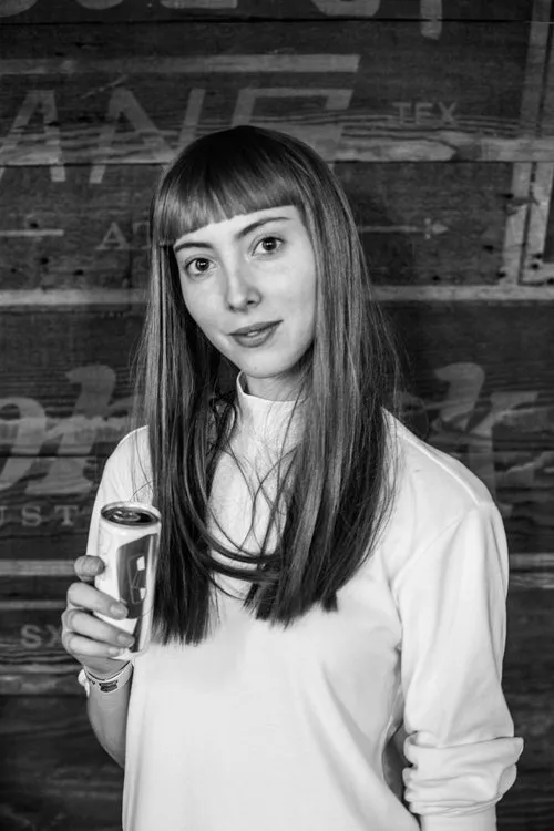 Jeong Kwan ha trabajado con Hayden Dunham en 1 ocasiones