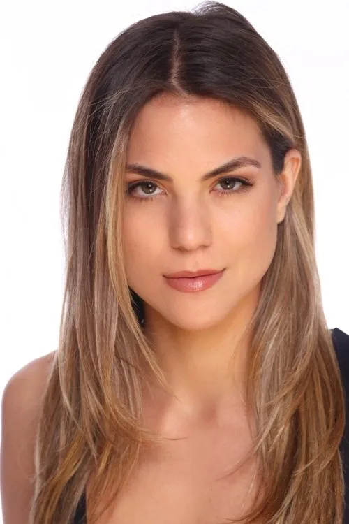 Diana Solis ha trabajado con Hayley Ambriz en 1 ocasiones