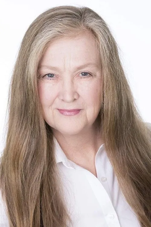 Heather Tod Mitchell interpretando a Rhoda Bookman