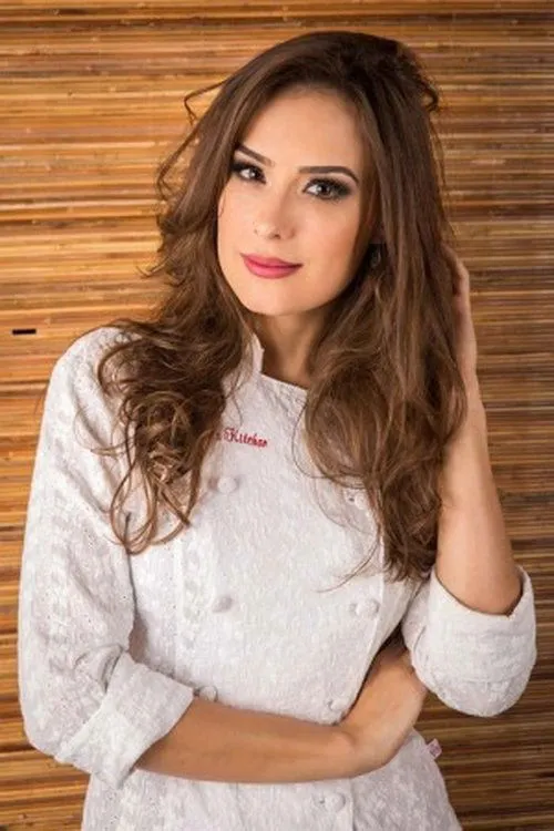 Heaven Delhaye — personaje: Jurada