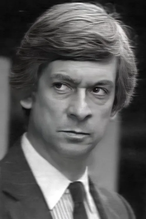 Justin Martin ha trabajado con Héctor Biuchet en 1 ocasiones