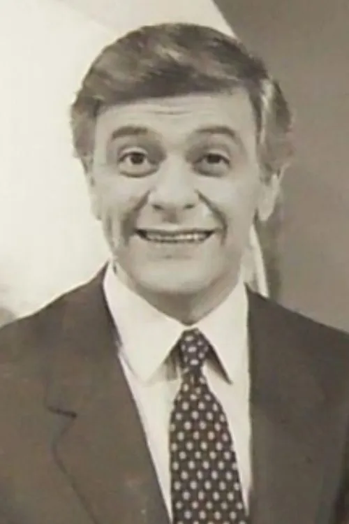 Arnaldo André ha trabajado con Héctor Larrea en 2 ocasiones