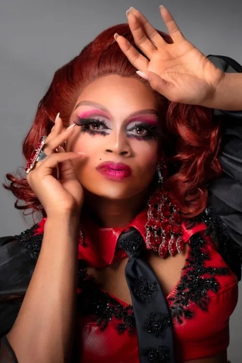 Rock M. Sakura ha trabajado con Heidi N Closet en 2 ocasiones