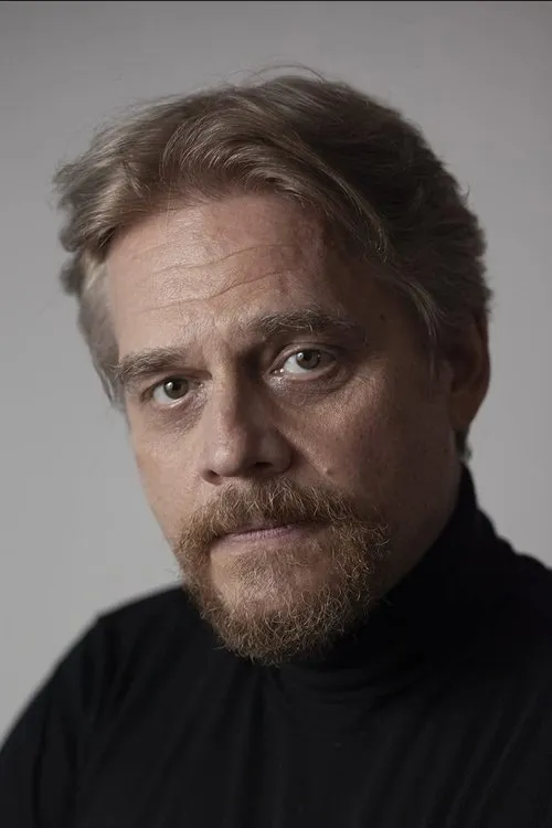 Heinz K. Krattiger interpretando a Muller