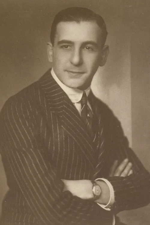 Heinz Sarnow interpretando a