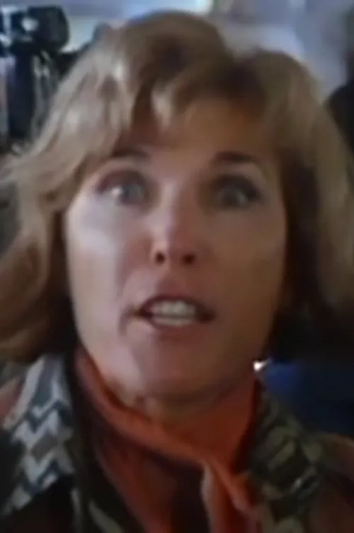 Gianna Dauro ha trabajado con Helen Bentley en 1 ocasiones