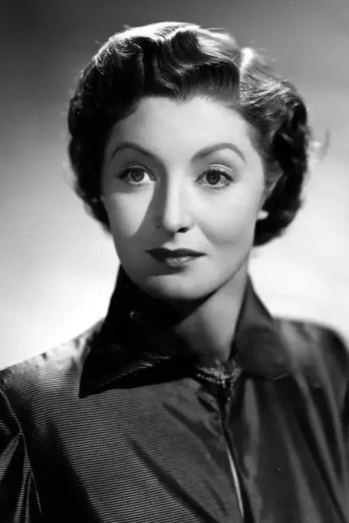 Helen Cherry interpretando a Julia