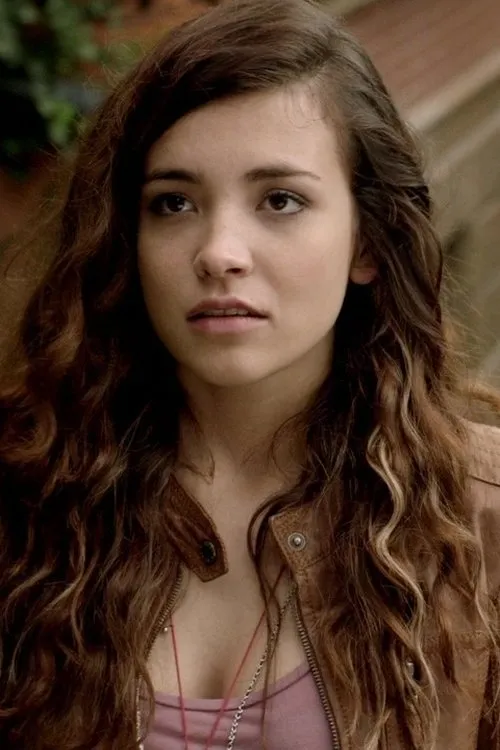 Helen Woigk interpretando a Kim Färber