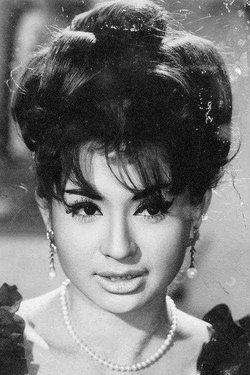 Helen interpretando a Monica