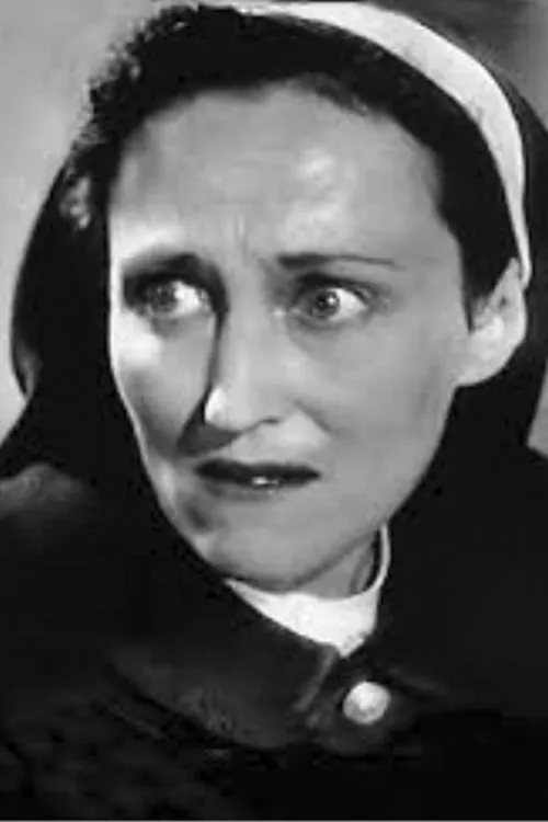 Jacques Fayet ha trabajado con Héléna Manson en 2 ocasiones