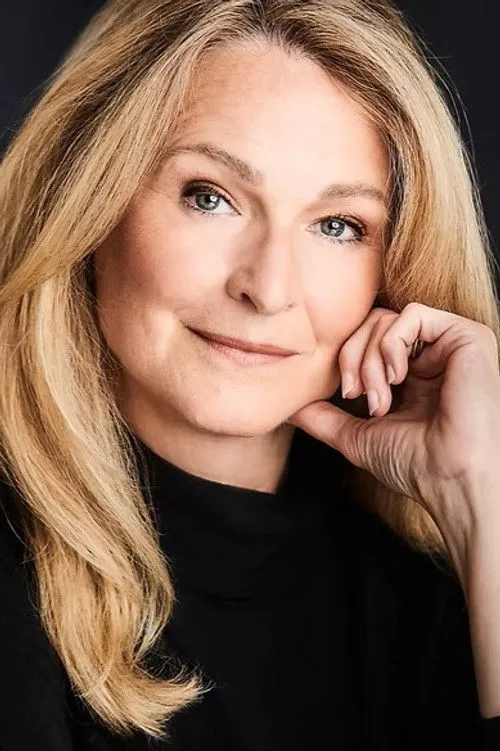 Edward Atterton ha trabajado con Helena Michell en 2 ocasiones