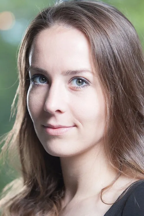 Lukács Dániel ha trabajado con Hella Tolnai en 1 ocasiones