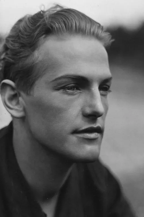 Rafael Stenius ha trabajado con Helmer Kaski en 1 ocasiones