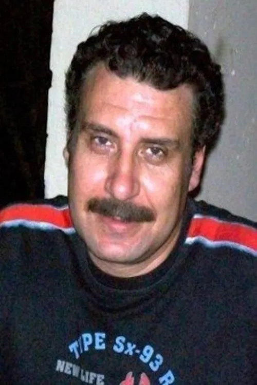 Hassan Abdulfattah ha trabajado con Helmy Fouda en 1 ocasiones