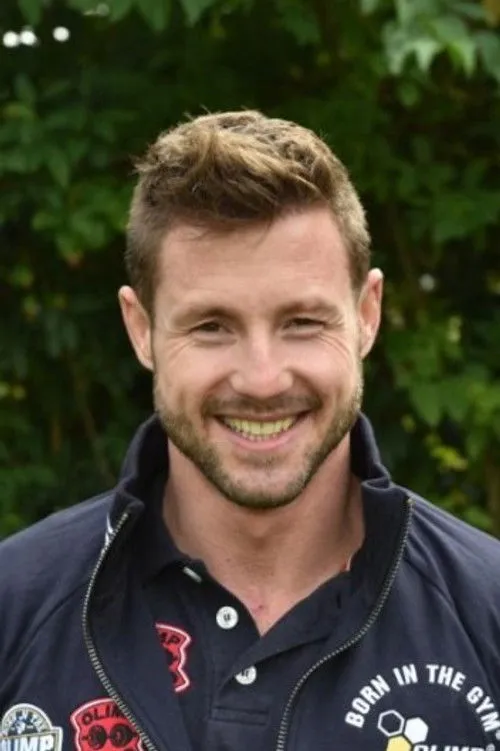 Nicoline Hummel ha trabajado con Henny Seroeyen en 2 ocasiones