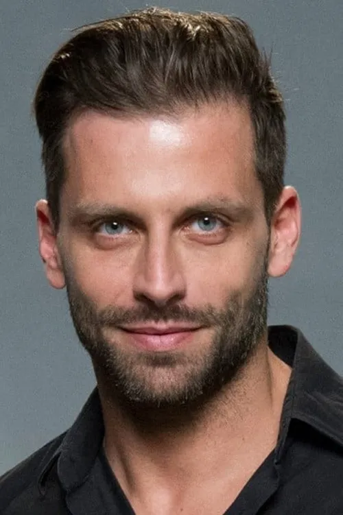 Henri Castelli — personaje: Cassiano Soares