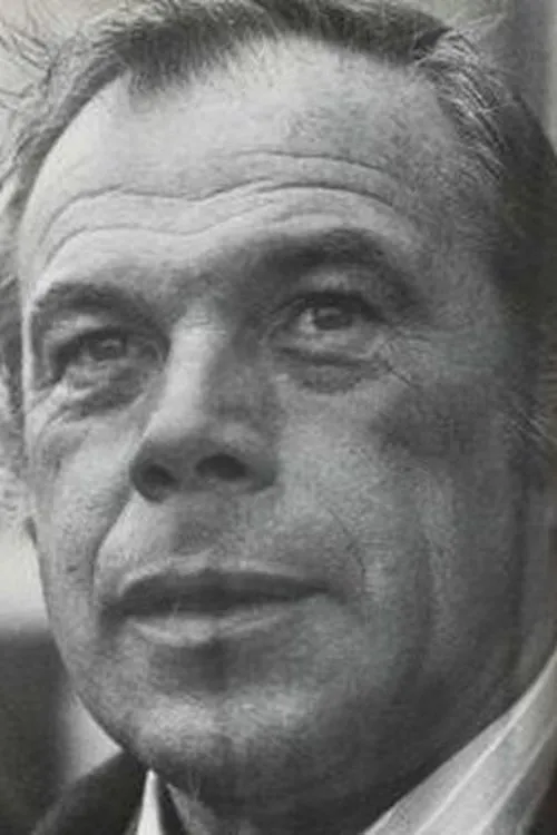 Henri Lambert interpretando a Antonio