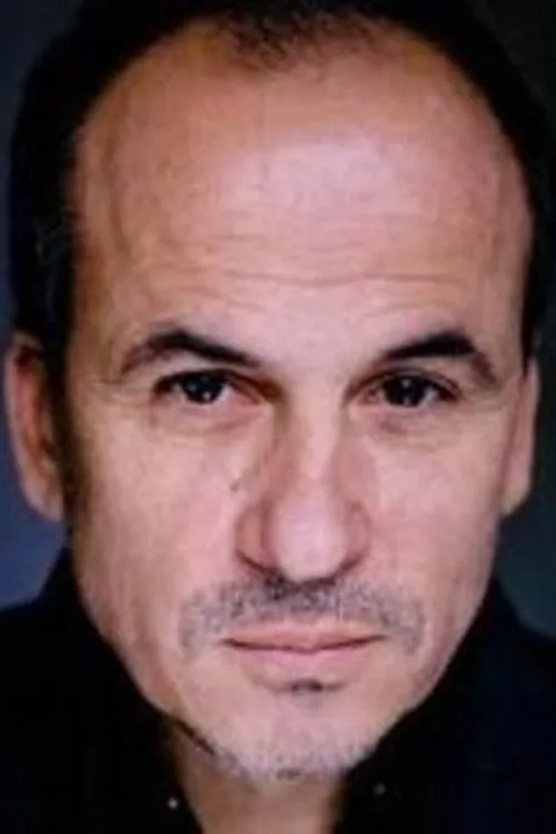 Henri Viscogliosi interpretando a Marcello