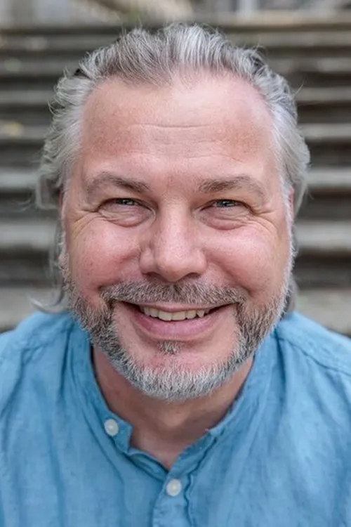 Julian Friedrich ha trabajado con Henri von Mecklenburg en 1 ocasiones