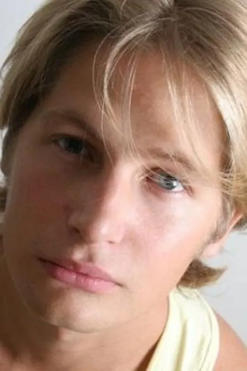 Peter Dennett ha trabajado con Henrik Linnros en 1 ocasiones