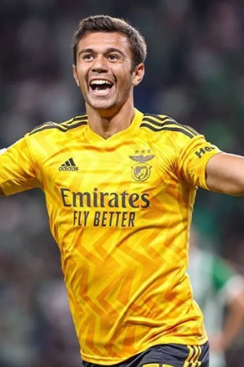 Foto de perfil del actor Henrique Araújo en el reparto