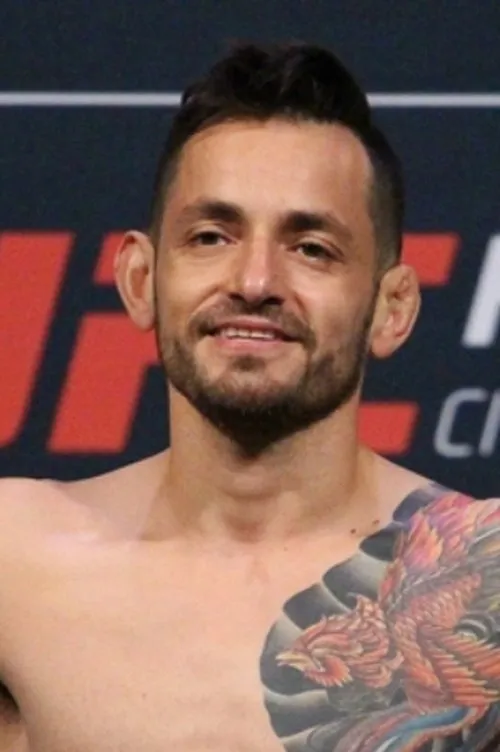 Felipe Silva ha trabajado con Henry Briones en 1 ocasiones