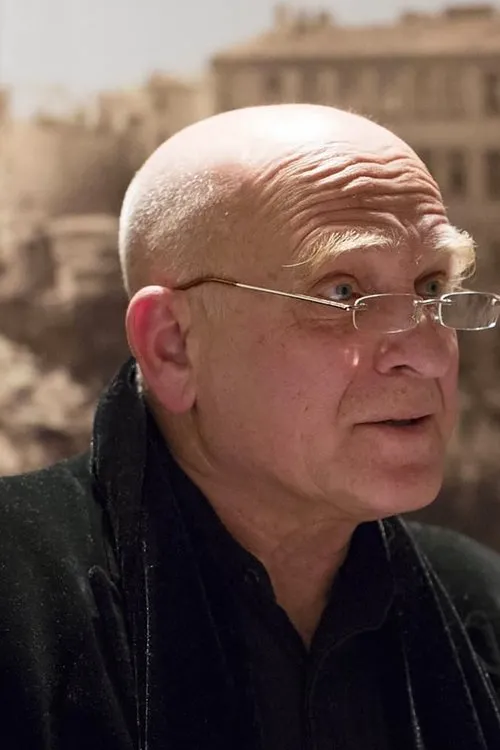 Henryk Talar interpretando a Adolf Stonka