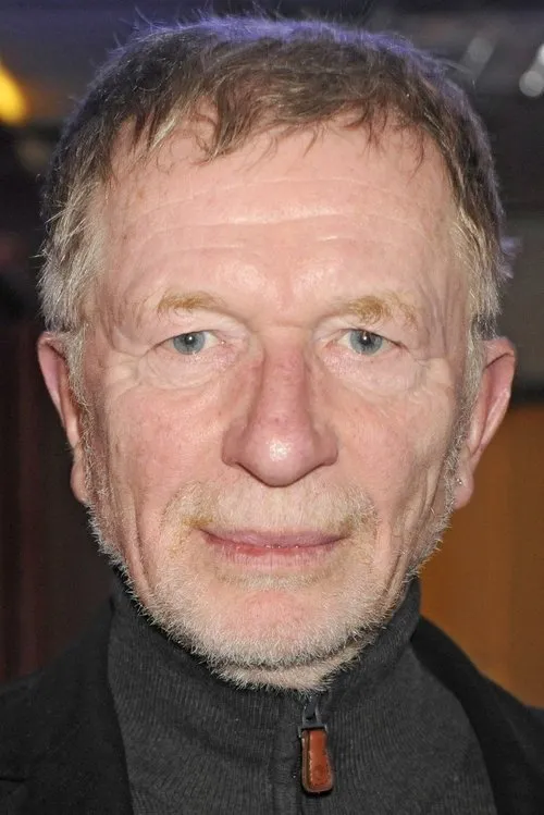 Roland Kuchenbuch ha trabajado con Hermann Beyer en 6 ocasiones