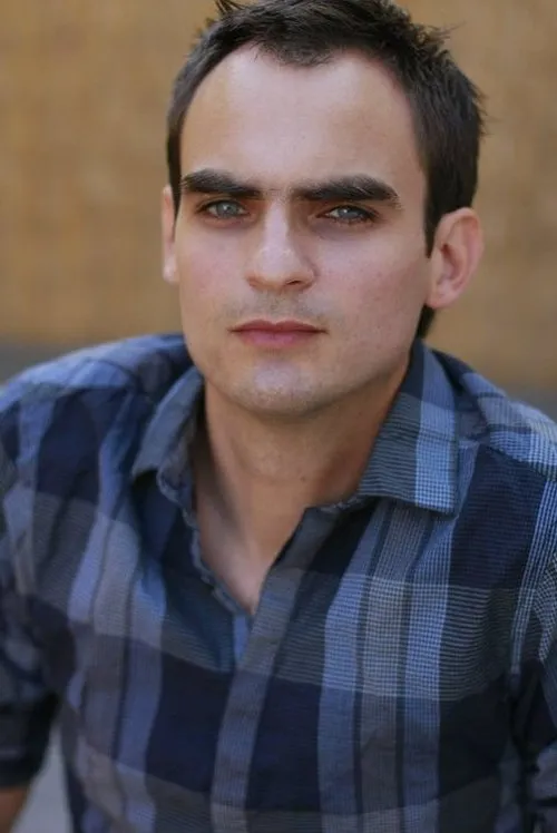 Austin Morgan ha trabajado con Hernán Garza en 1 ocasiones