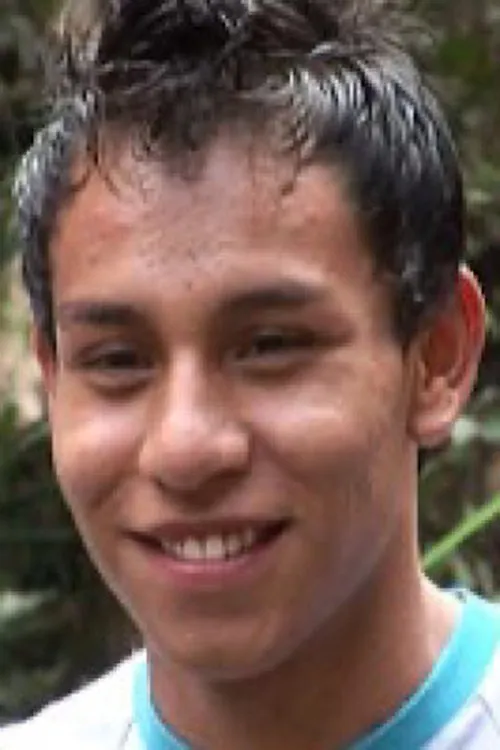 Hernan interpretando a