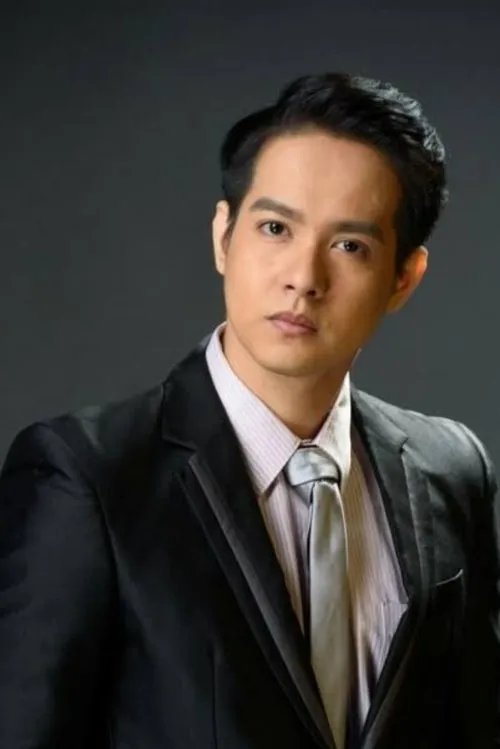 Hero Angeles interpretando a Master Chef's Group