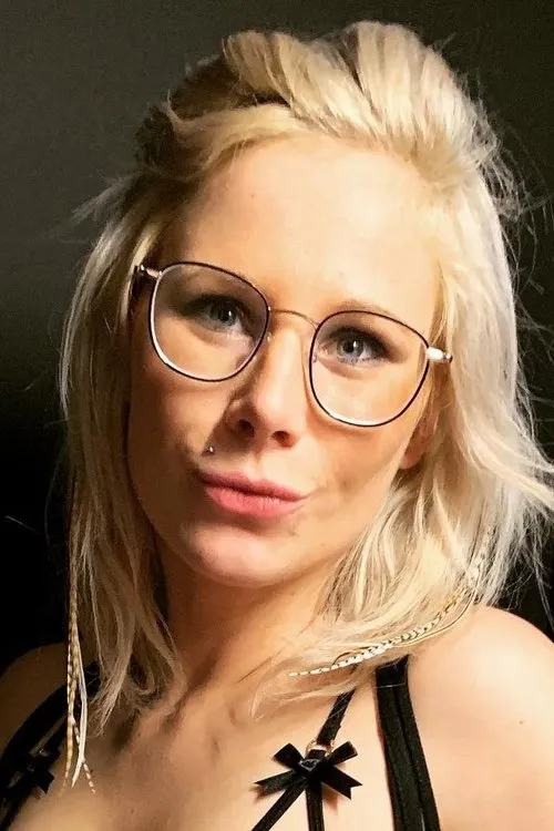 Mariska X ha trabajado con Hete Tina en 15 ocasiones