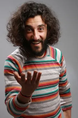 Ouidad Elma ha trabajado con Hicham Belaoudi en 1 ocasiones