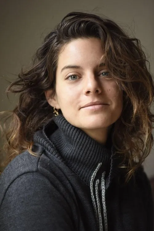 Hili Yalon interpretando a 