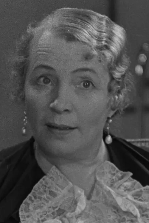 Hemmo Kallio ha trabajado con Hilja Jorma en 4 ocasiones