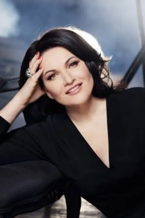 Teodor Ilincai ha trabajado con Hilva Gerzmava en 1 ocasiones