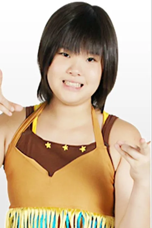 Hiragi Kurumi interpretando a Hiragi Kurumi