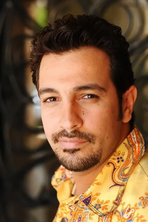 Yossi Marshak ha trabajado con חנן סביון en 2 ocasiones