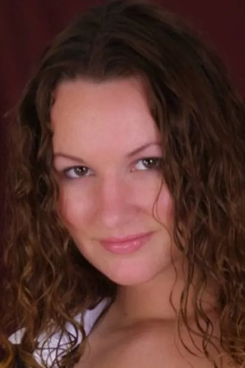 Holly Day interpretando a 