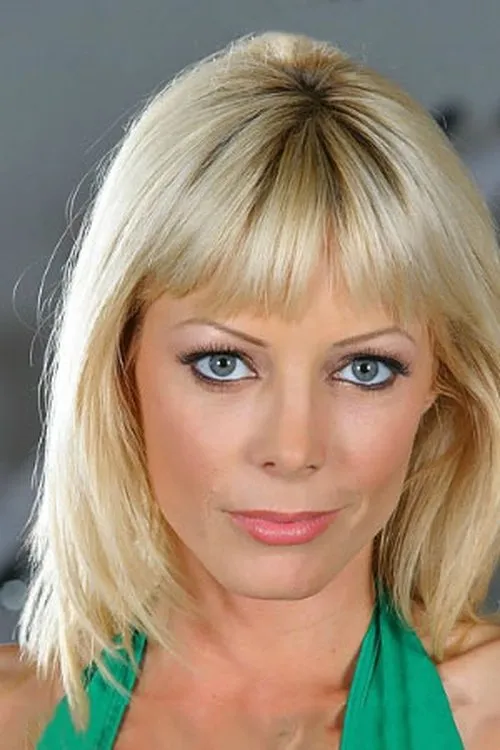 Alexis Thorpe ha trabajado con Holly Sampson en 2 ocasiones