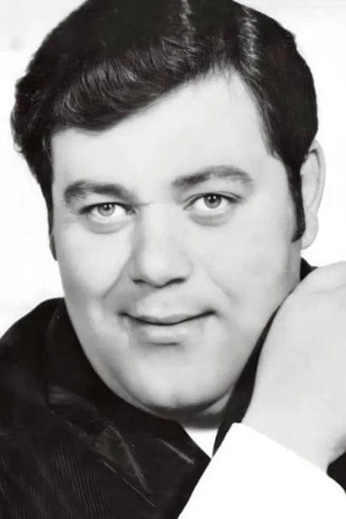 Ahmad Ghadakchian ha trabajado con Homayoon en 2 ocasiones